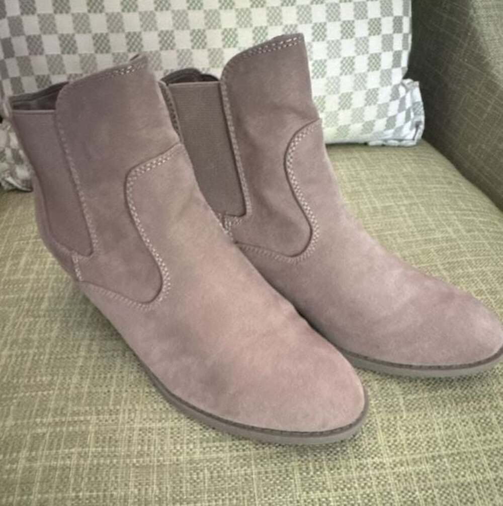 Arizona Jean Co. Women's Charlton Block Heel Faux Suede Booties